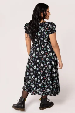 Amanita Midi Dress