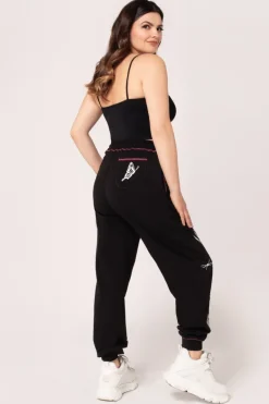 Avery Joggers